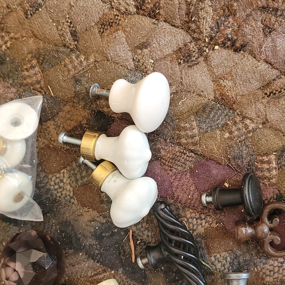 knobs - Picture 6 of 6